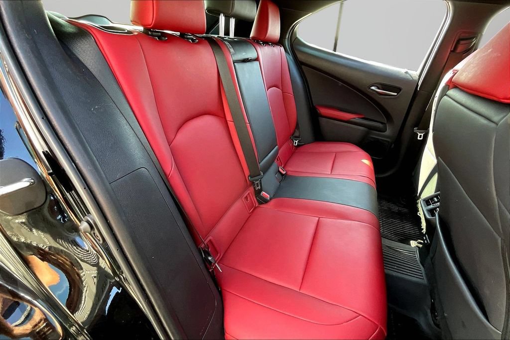 Used 2021 Lexus UX 250h F Sport w/ F Sport Premium Package AWD/4WD image 25