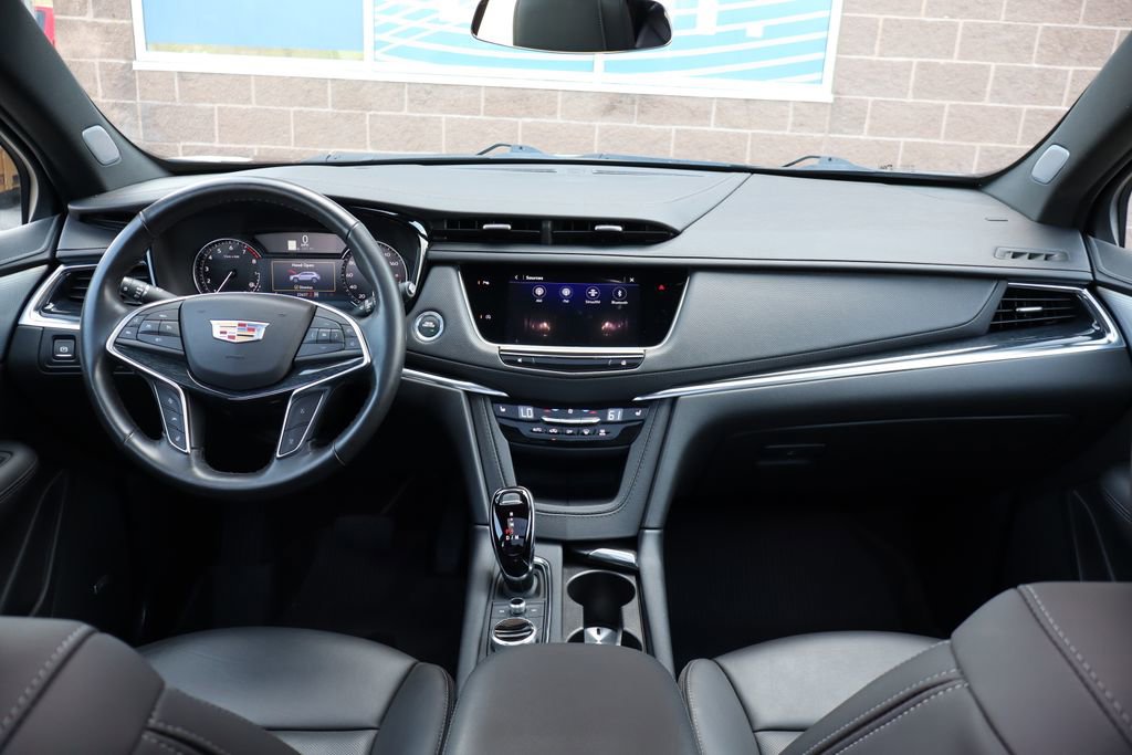Used 2024 Cadillac XT5 Premium Luxury w/ LPO, Floor Liner Package AWD/4WD image 43