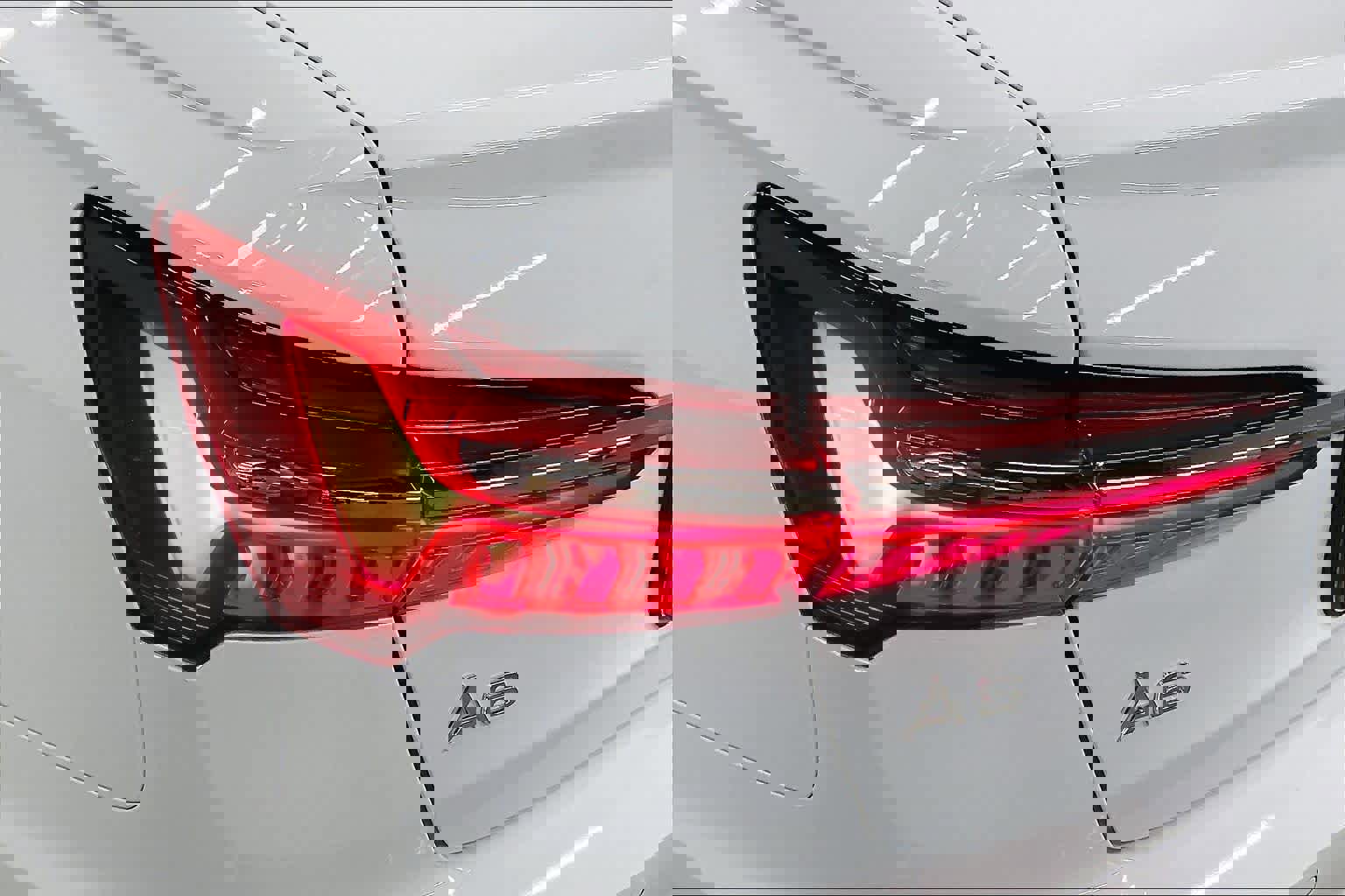 Used 2025 Audi A6 2.0T Premium image 31