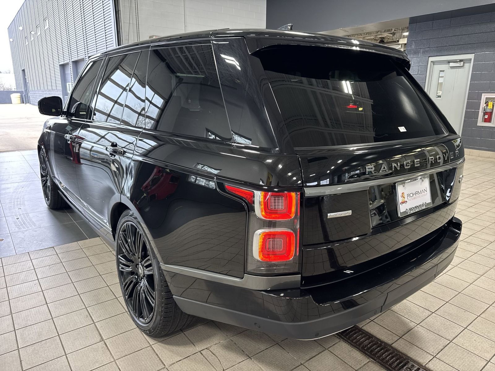 Used 2019 Land Rover Range Rover Autobiography AWD/4WD image 37