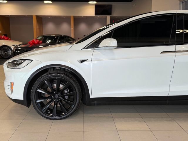 Used 2020 Tesla Model X AWD/4WD image 9