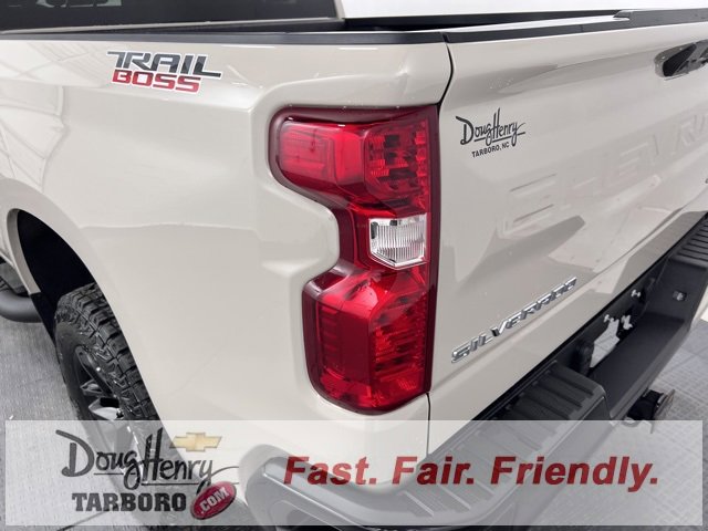 New 2026 Chevrolet Silverado 1500 Custom Trail Boss image 17