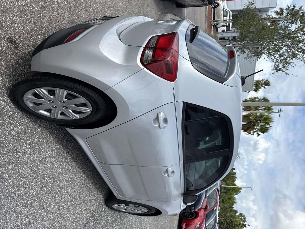 Used 2022 Kia Rio S image 4