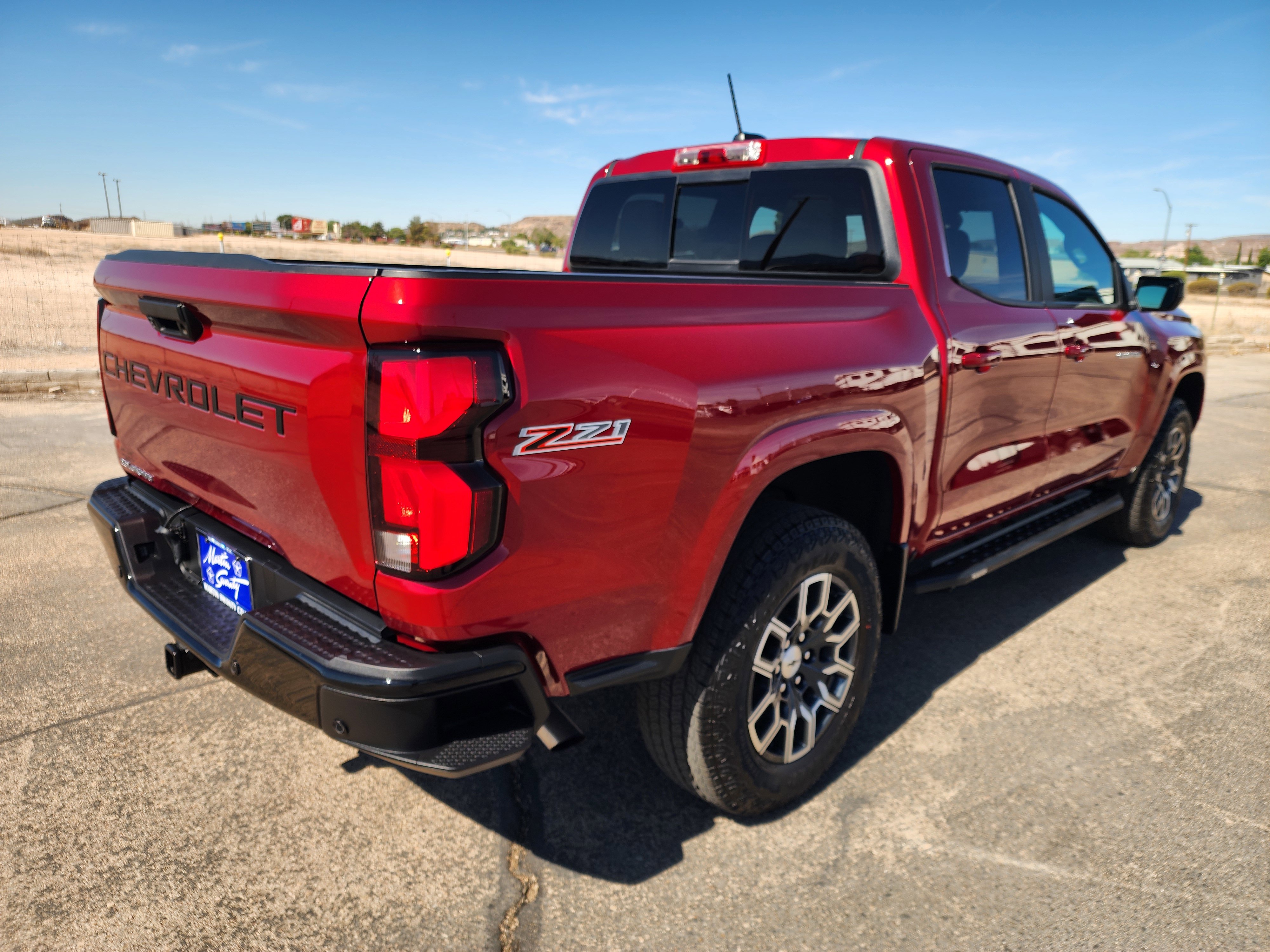 Used 2026 Chevrolet Colorado Z71 AWD/4WD image 5
