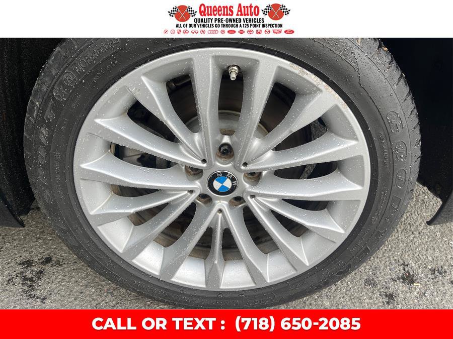 Used 2021 BMW 530i xDrive w/ Premium Package AWD/4WD image 30