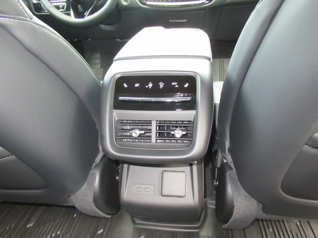 Certified 2025 Cadillac Lyriq Luxury w/ LPO, Floor Liner Package AWD/4WD image 37