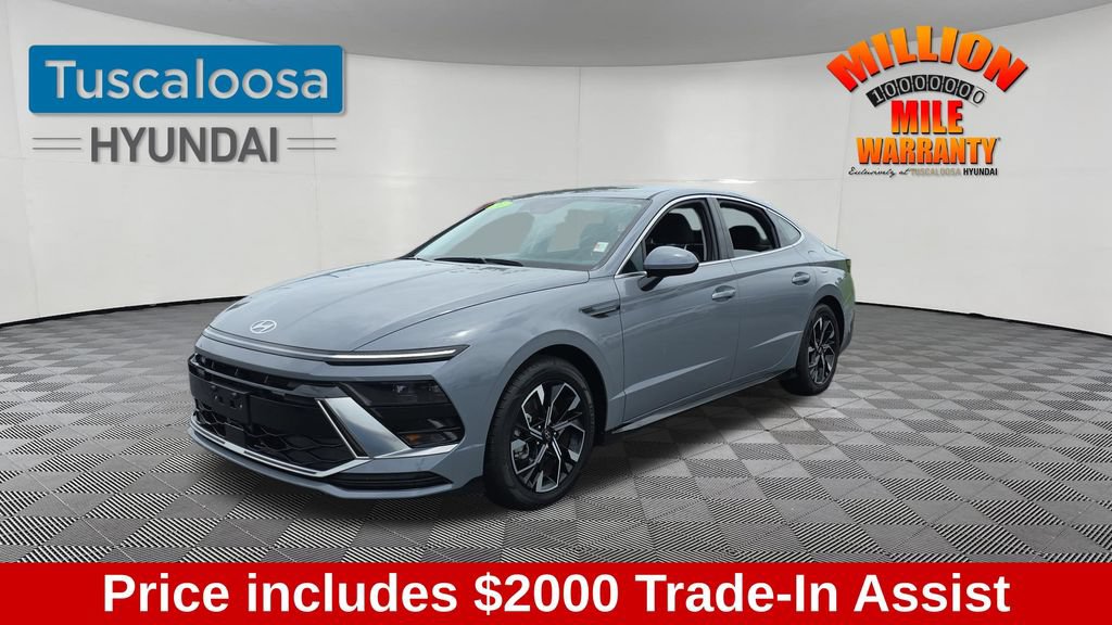 Used 2024 Hyundai Sonata SEL FWD image 3