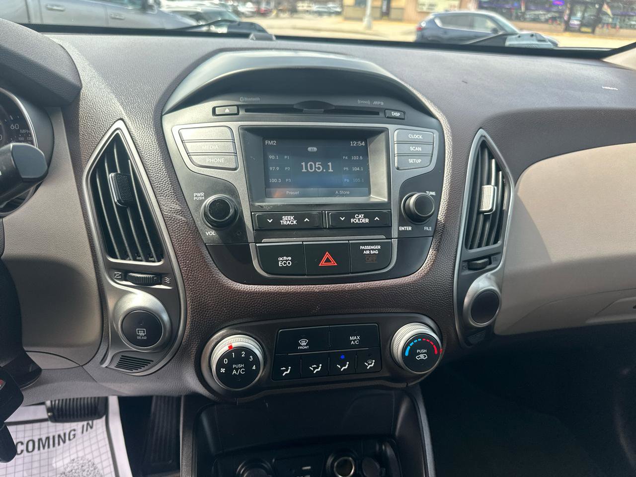 Used 2015 Hyundai Tucson GLS w/ Option Group 02 FWD image 13