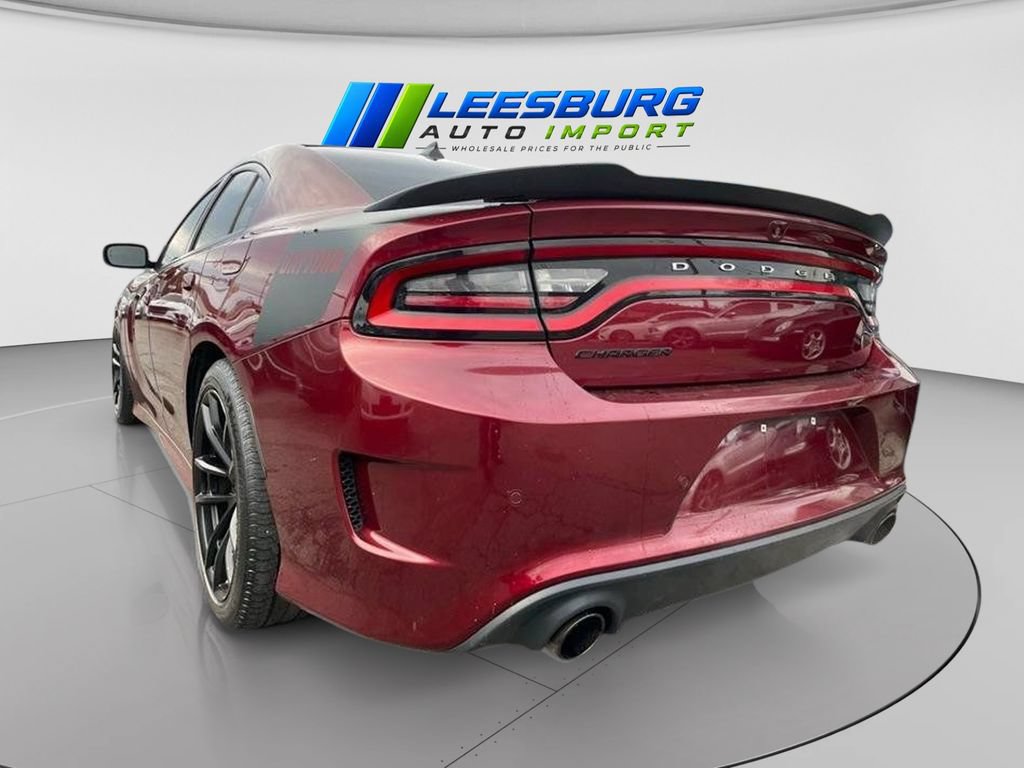 Used 2018 Dodge Charger R/T RWD image 4