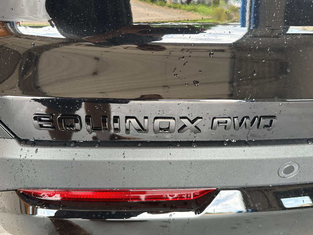 New 2027 Chevrolet Equinox RS w/ Convenience Package III AWD/4WD image 9