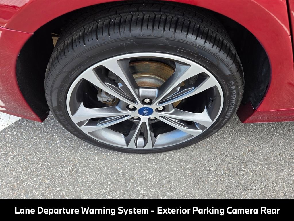 Used 2019 Ford Fusion Titanium AWD/4WD image 13