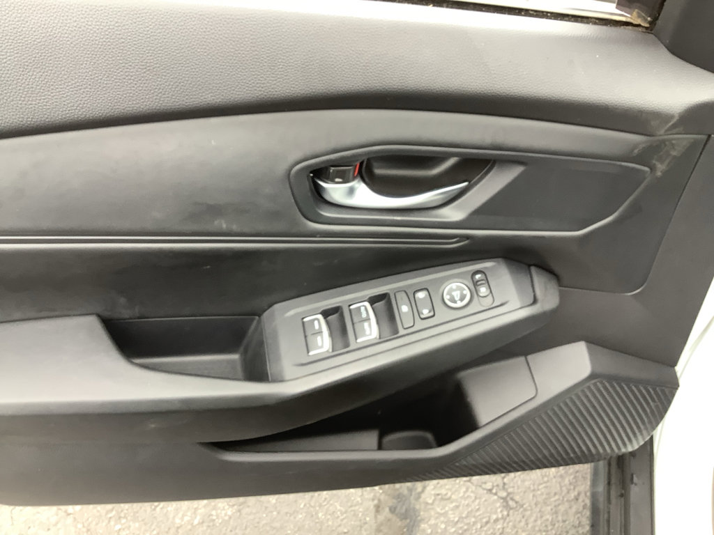 Used 2023 Honda Accord EX image 12