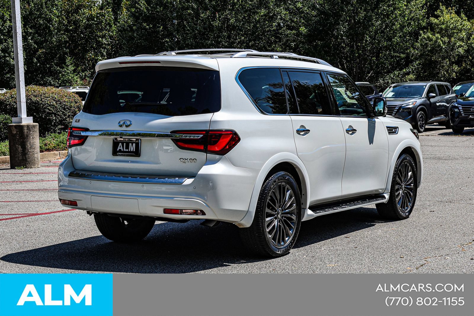 Used 2023 INFINITI QX80 Sensory w/ Cargo Package RWD image 6