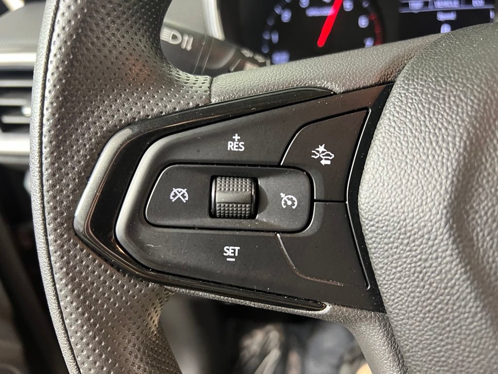 Certified 2022 Chevrolet TrailBlazer LT w/ Convenience Package FWD image 21