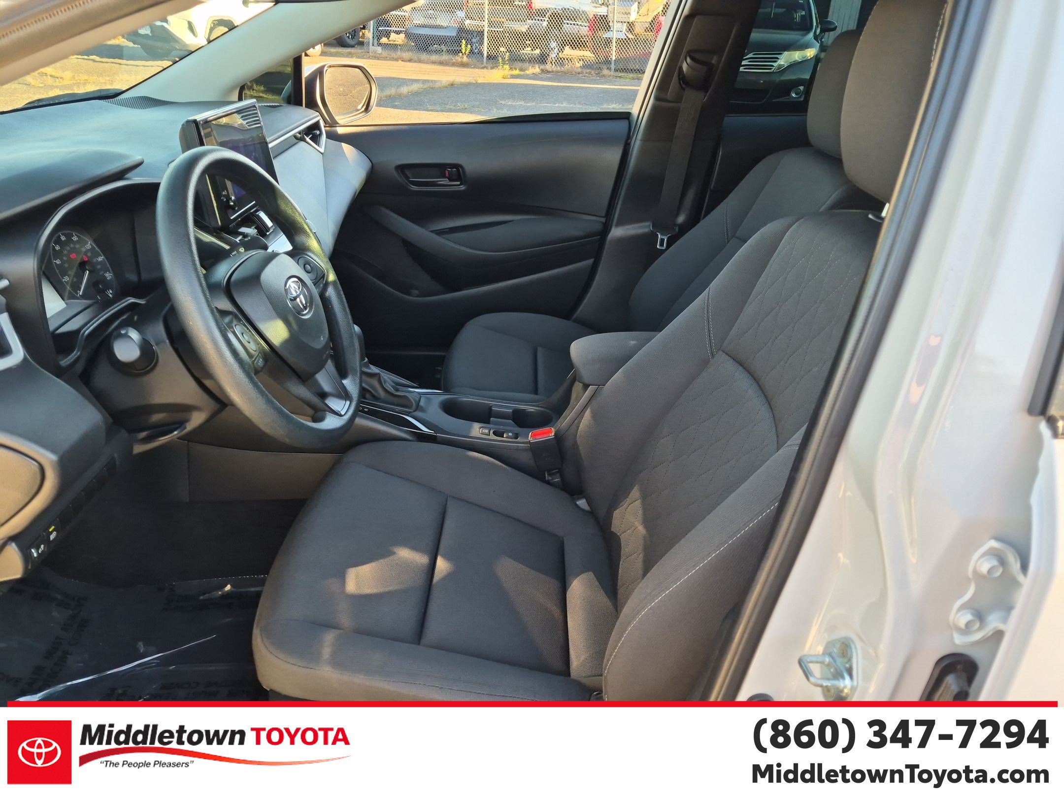 Certified 2025 Toyota Corolla LE FWD image 14