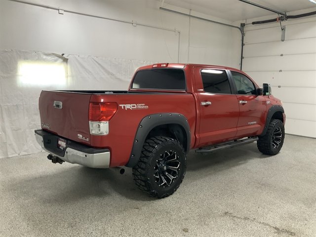 Used 2011 Toyota Tundra Limited w/ Memory Pkg AWD/4WD image 9