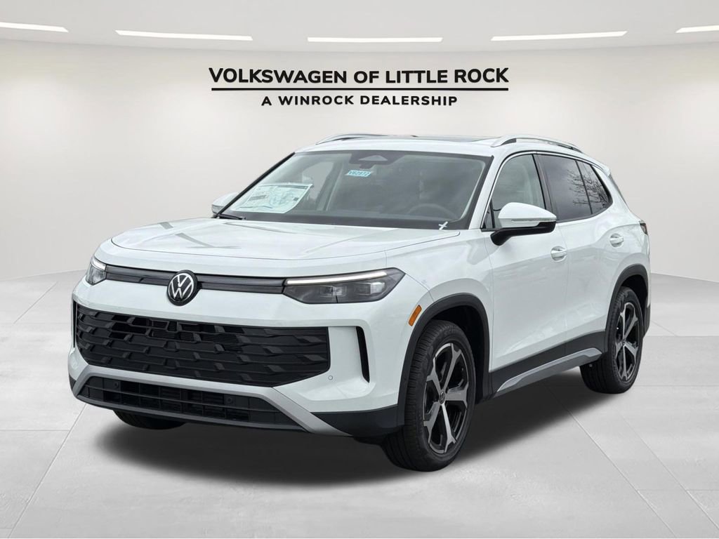 New 2026 Volkswagen Tiguan SE FWD image 1