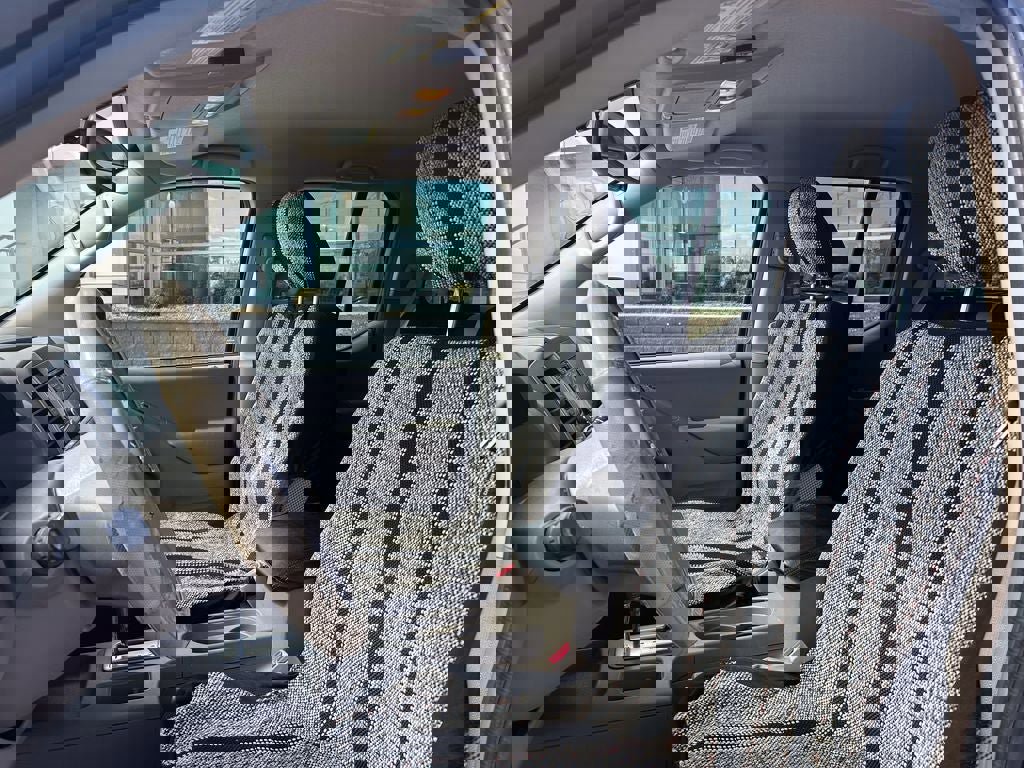 Used 2018 Nissan Frontier SV w/ Value Truck Package image 10