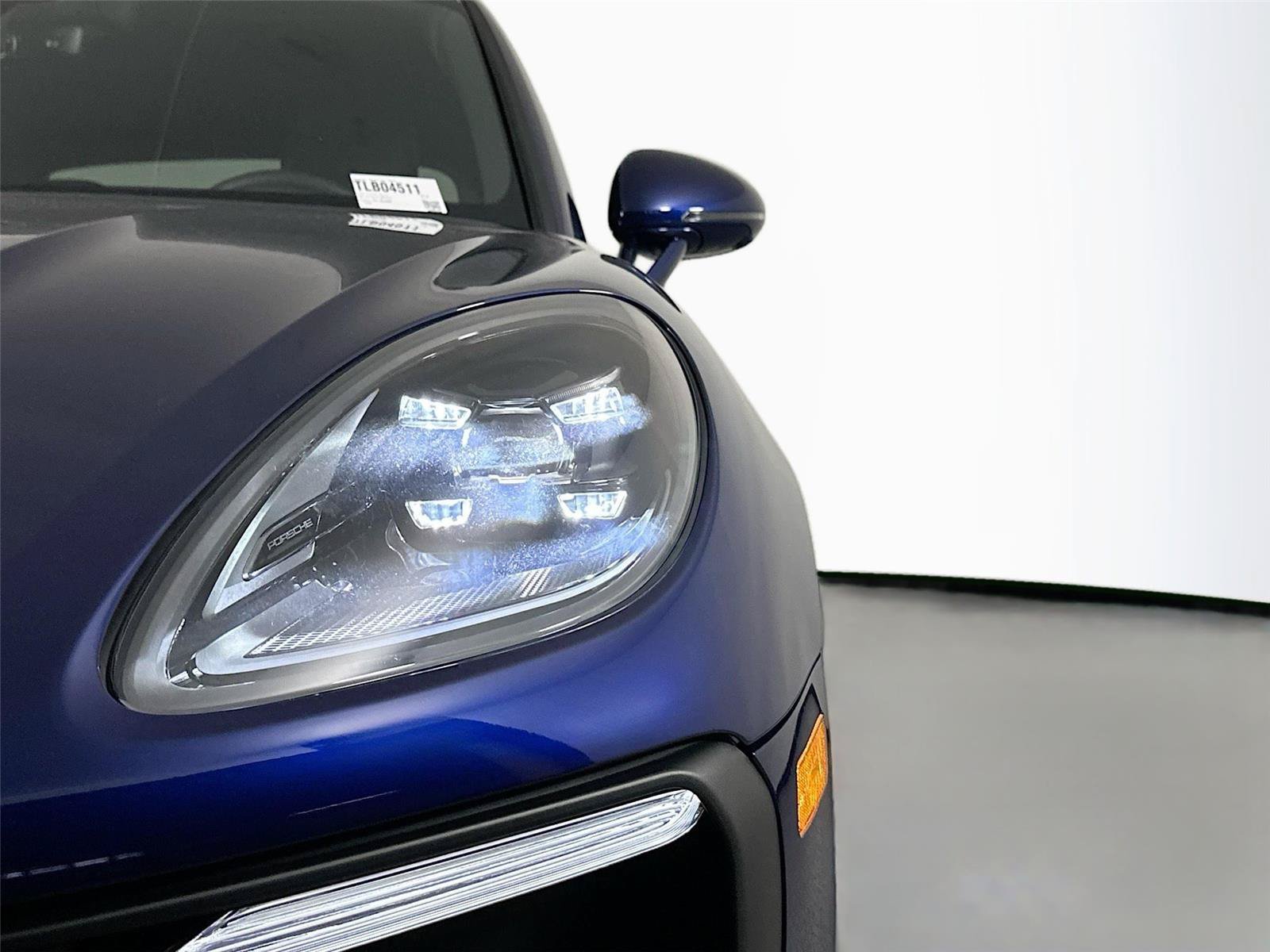 Certified 2026 Porsche Macan Turbo AWD/4WD image 15