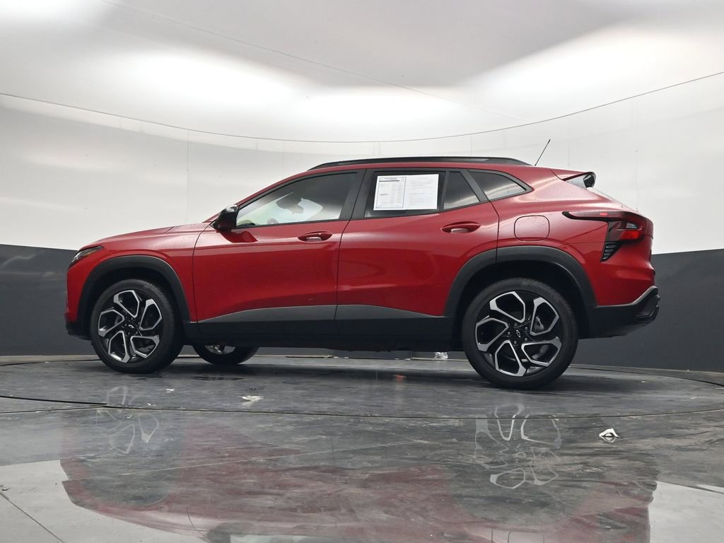 Used 2026 Chevrolet Trax RS w/ Driver Confidence Package FWD image 42