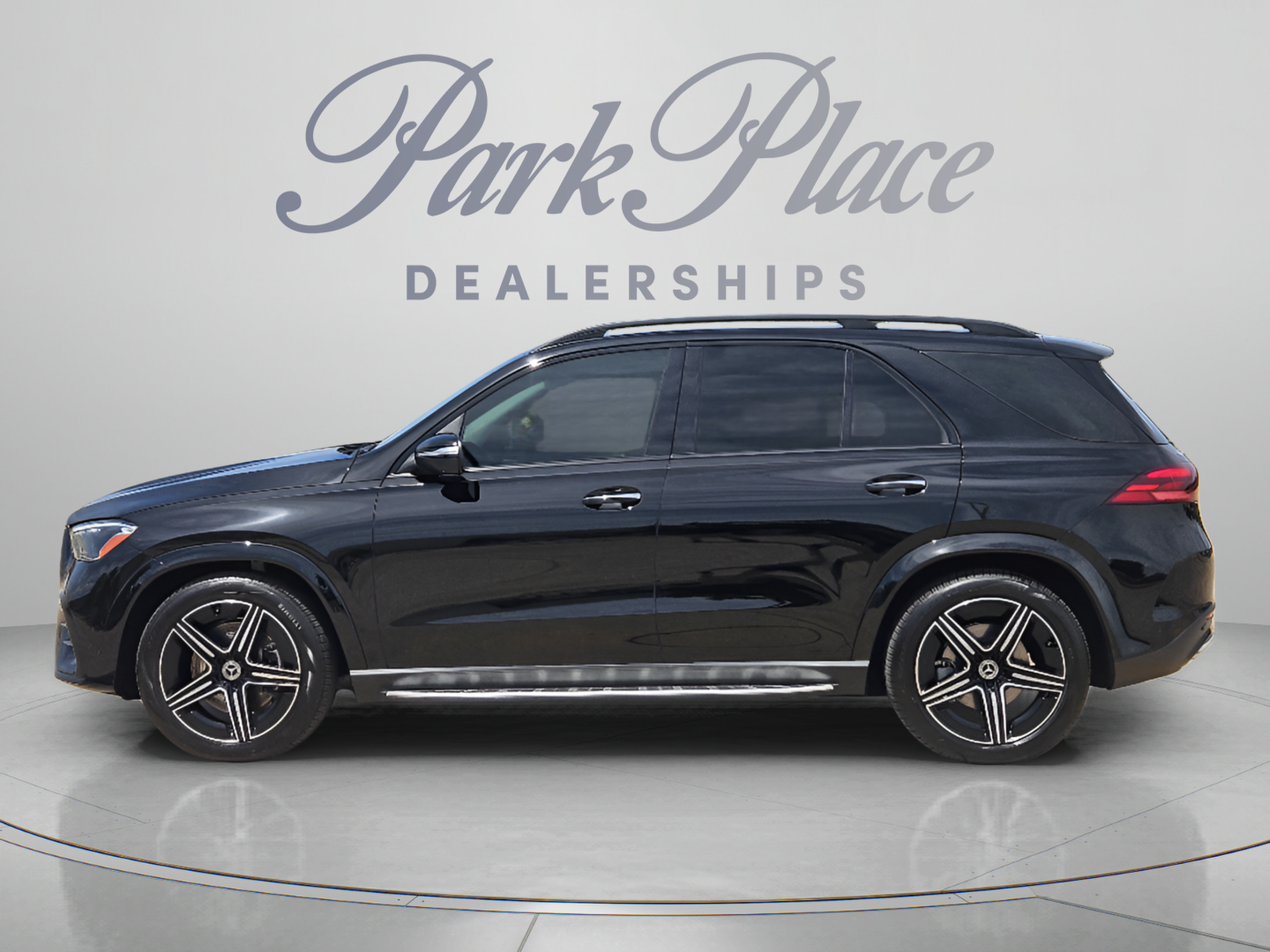Certified 2026 Mercedes-Benz GLE 450 4MATIC image 2