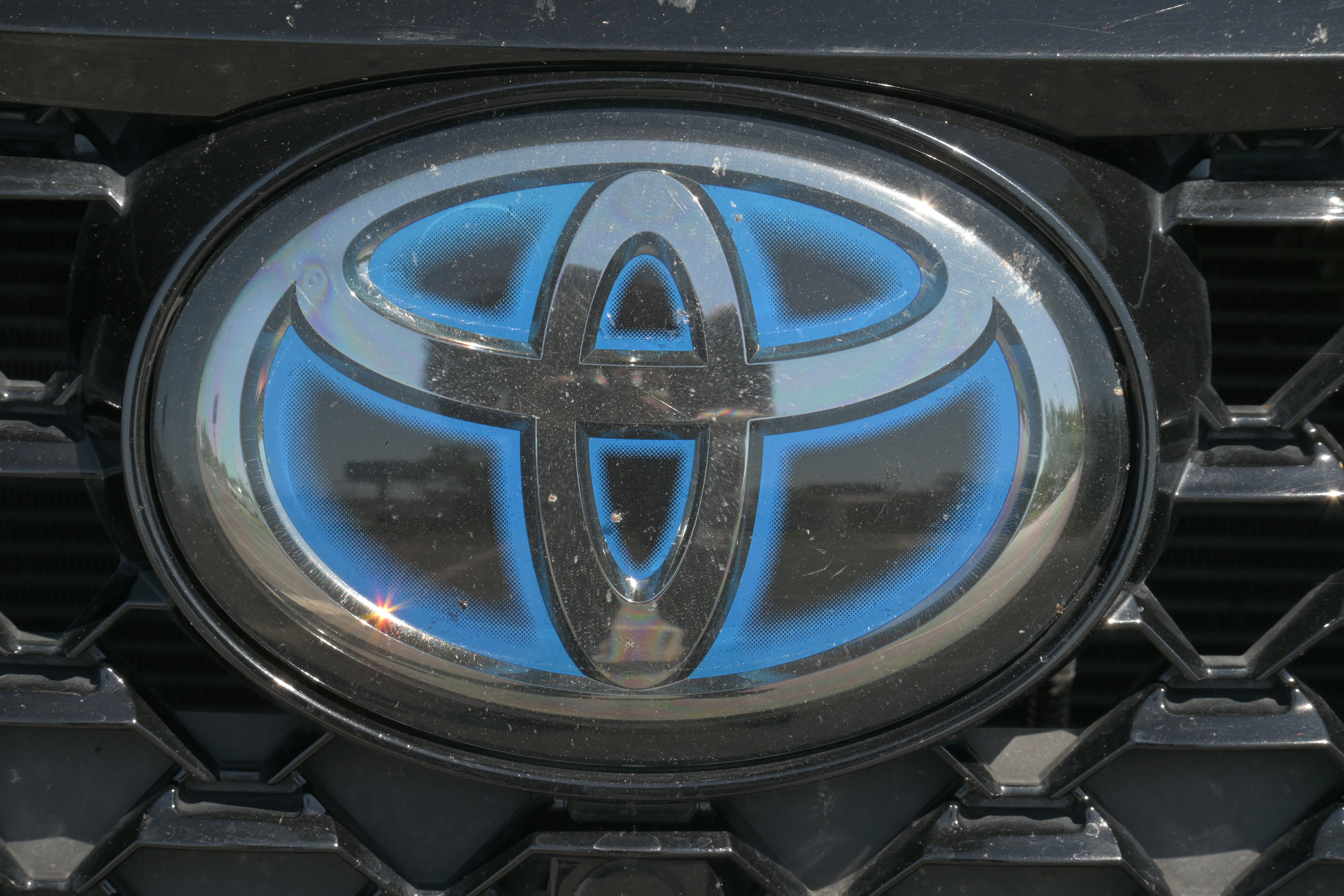 Used 2021 Toyota Avalon XSE FWD image 38