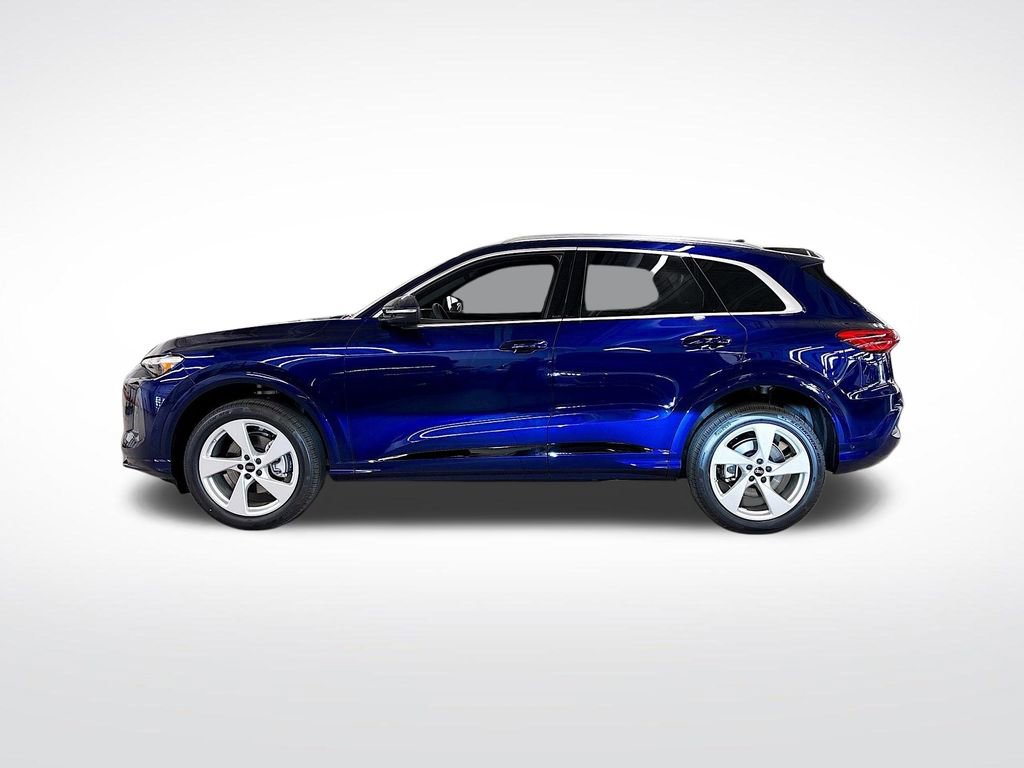 New 2025 Audi Q5 Premium Plus image 2