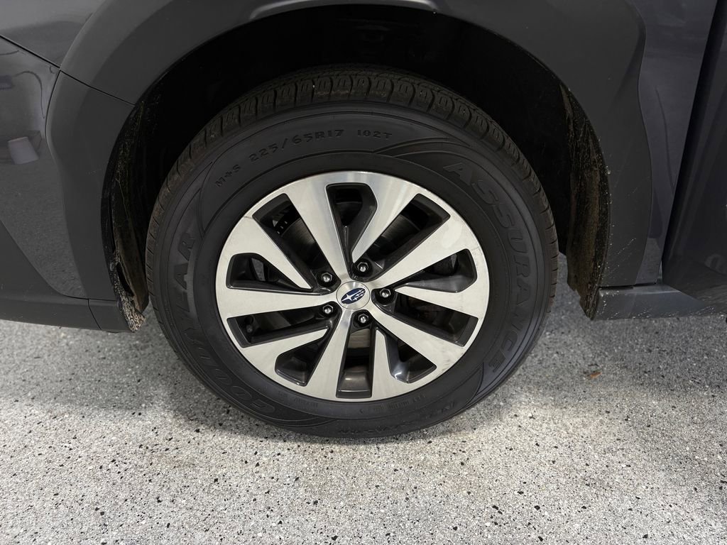 Used 2023 Subaru Outback Premium w/ Popular Package #1 image 26