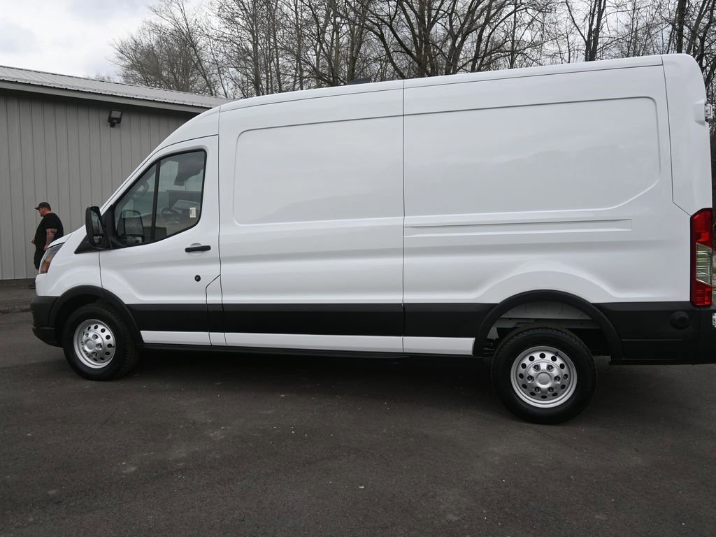 New 2026 Ford Transit 250 148 Medium Roof Extended AWD image 9