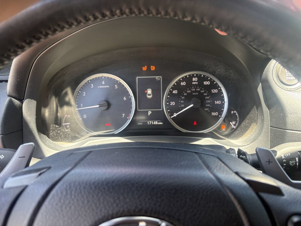 Used 2022 Lexus IS 300 AWD w/ Premium Package image 4