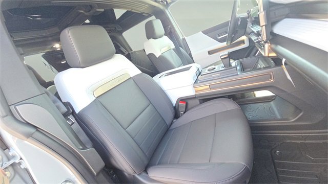 New 2025 GMC Hummer EV 2X image 25