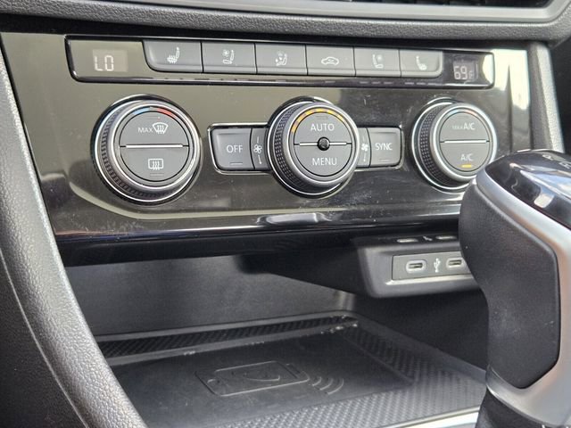 Used 2023 Volkswagen Jetta SEL image 21