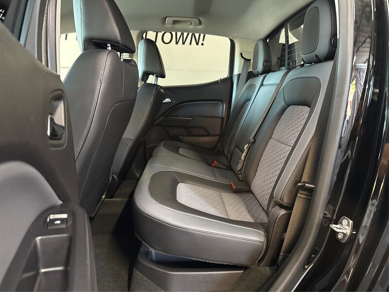 Used 2016 Chevrolet Colorado Z71 AWD/4WD image 10