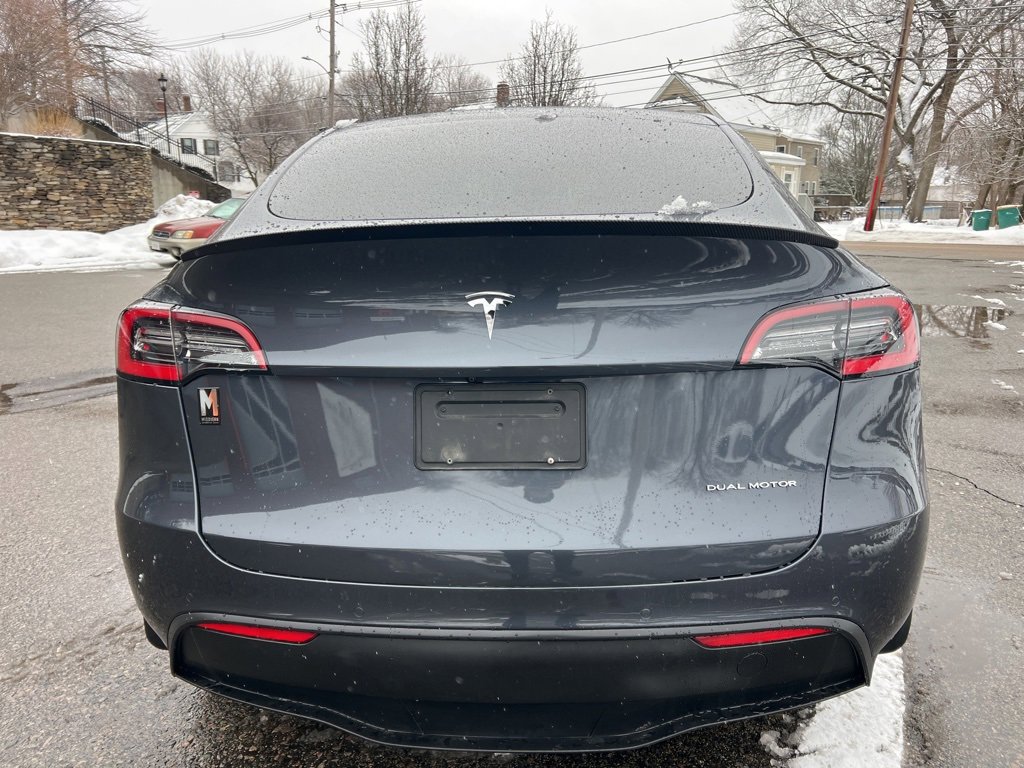 Used 2021 Tesla Model Y Long Range image 4