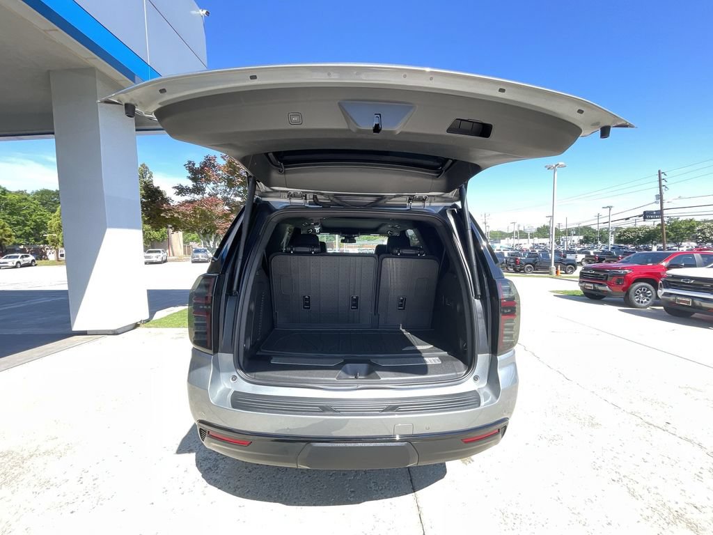 Used 2024 Chevrolet Tahoe Z71 w/ Luxury Package AWD/4WD image 27