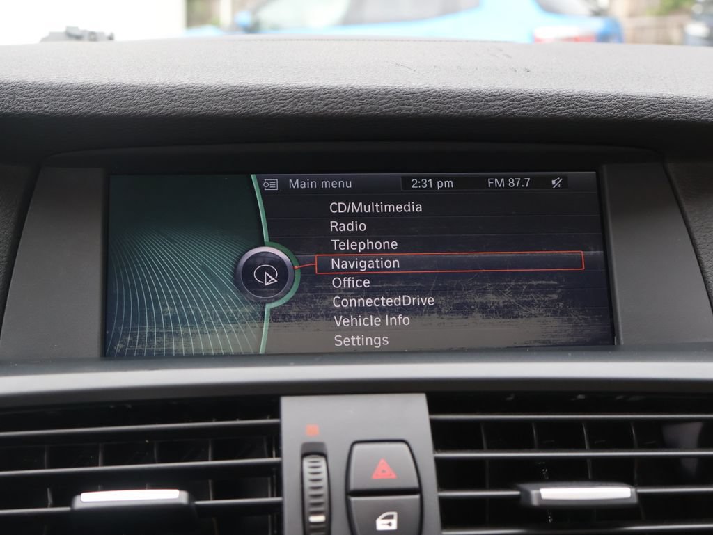 Used 2011 BMW X3 xDrive28i AWD/4WD image 39