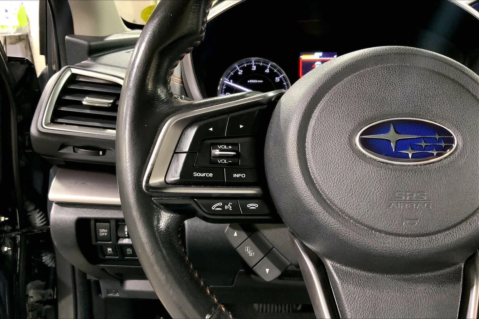 Used 2020 Subaru Crosstrek 2.0i Limited w/ Moonroof Package w/Navigation AWD/4WD image 24