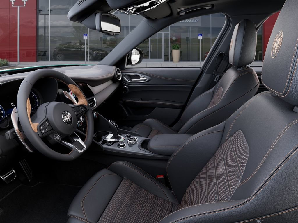 New 2025 Alfa Romeo Giulia w/ Driving Assist Package RWD image 23