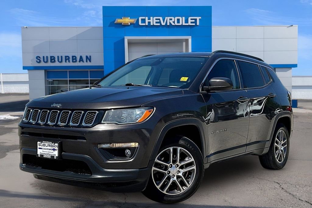 Used 2018 Jeep Compass Latitude w/ Popular Equipment Group FWD image 1