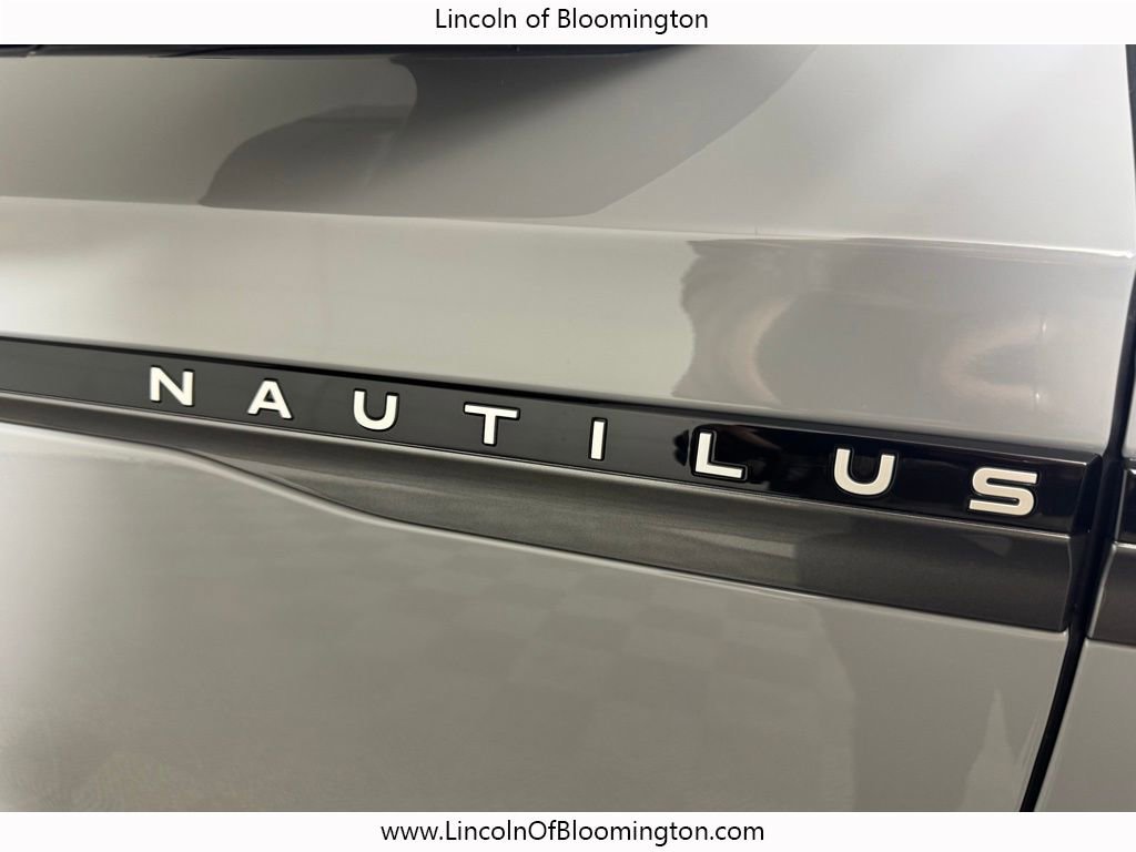 New 2026 Lincoln Nautilus Premier w/ Equipment Group 102A AWD/4WD image 16