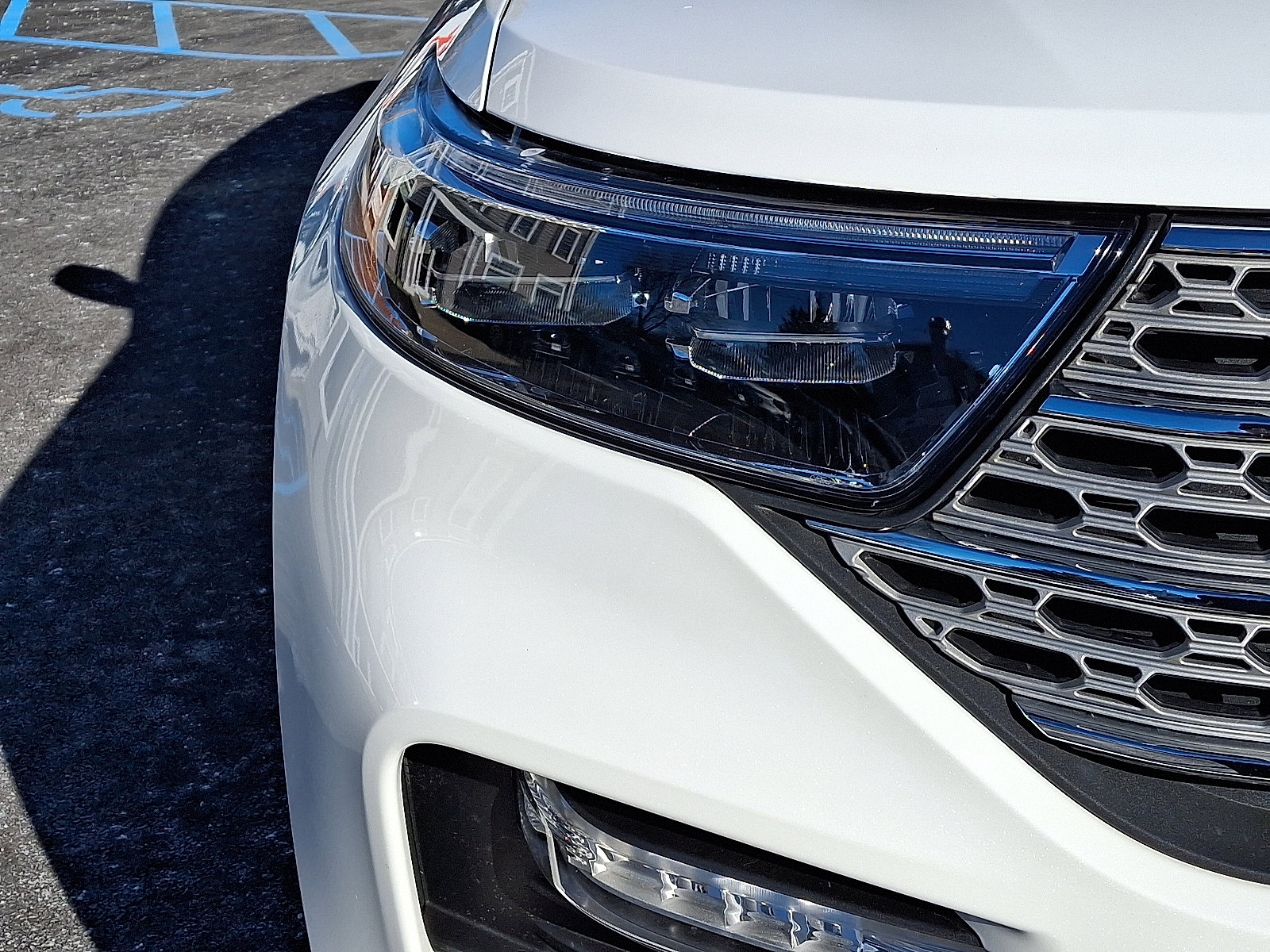 Certified 2023 Ford Explorer Limited w/ Limited Technology Package image 10