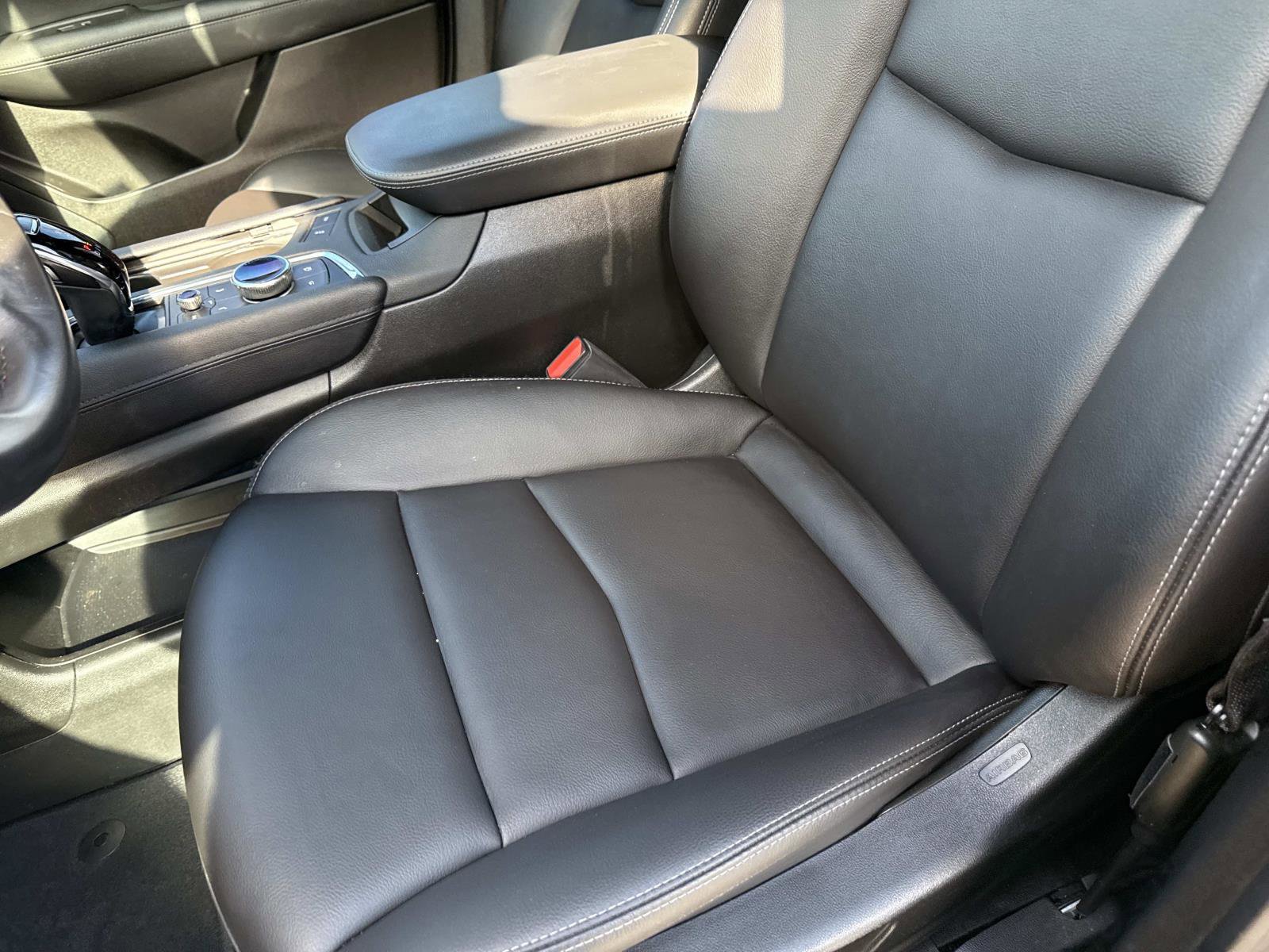 Used 2023 Cadillac XT5 Luxury image 22