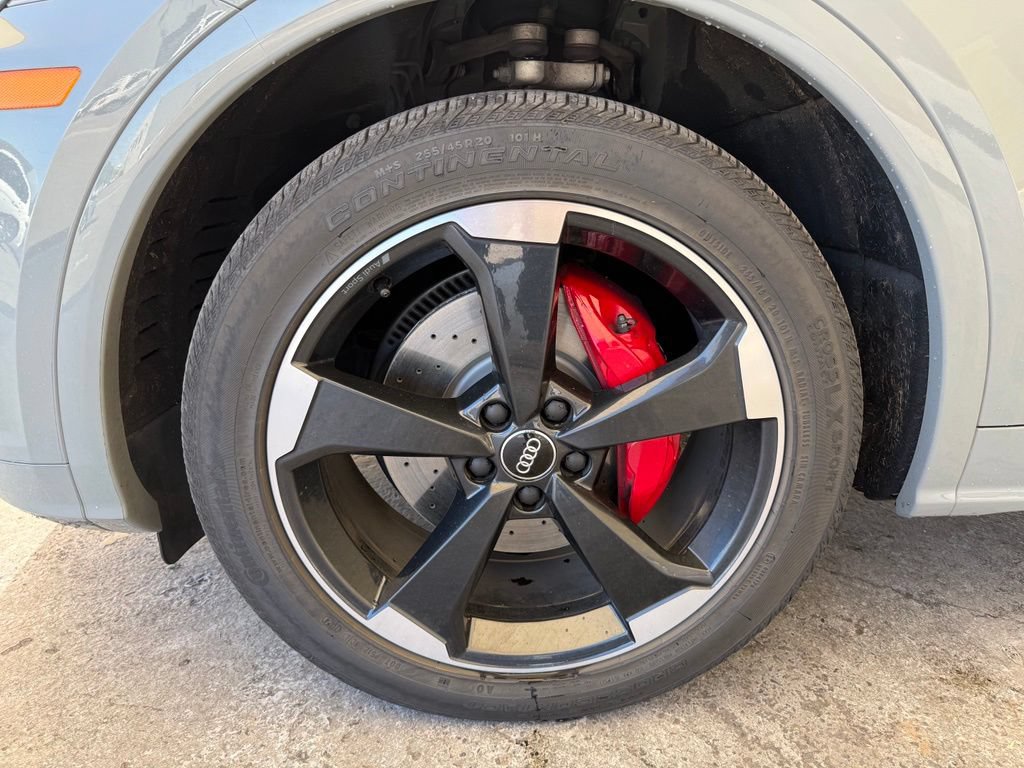 Used 2019 Audi SQ5 Premium Plus AWD/4WD image 6
