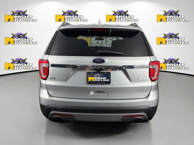 Used 2017 Ford Explorer XLT image 6