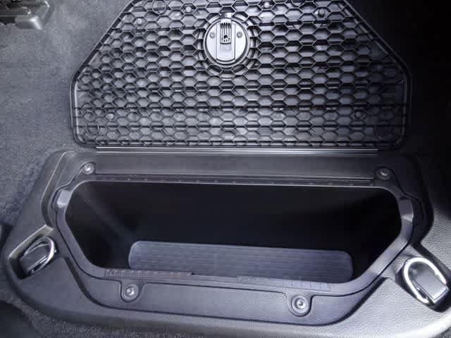 Used 2025 RAM 1500 Rebel AWD/4WD image 11