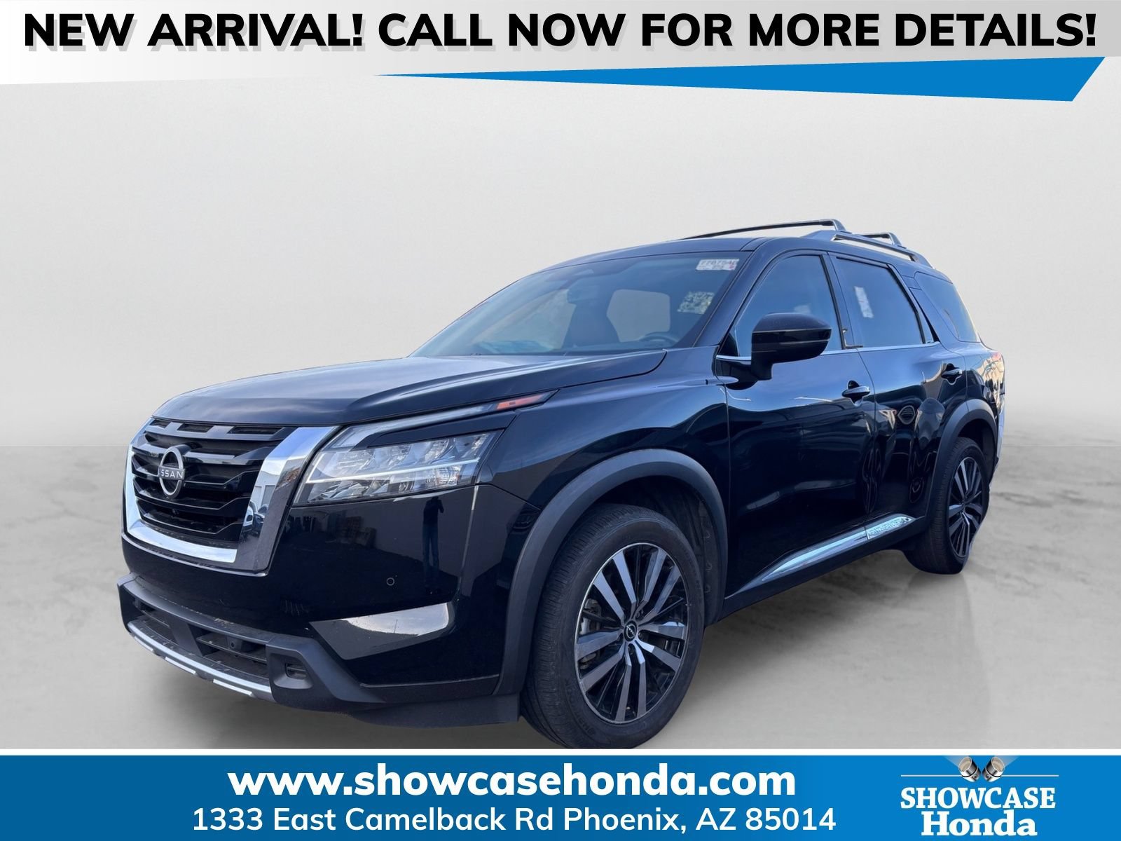 Used 2023 Nissan Pathfinder Platinum w/ Cargo Package FWD image 1