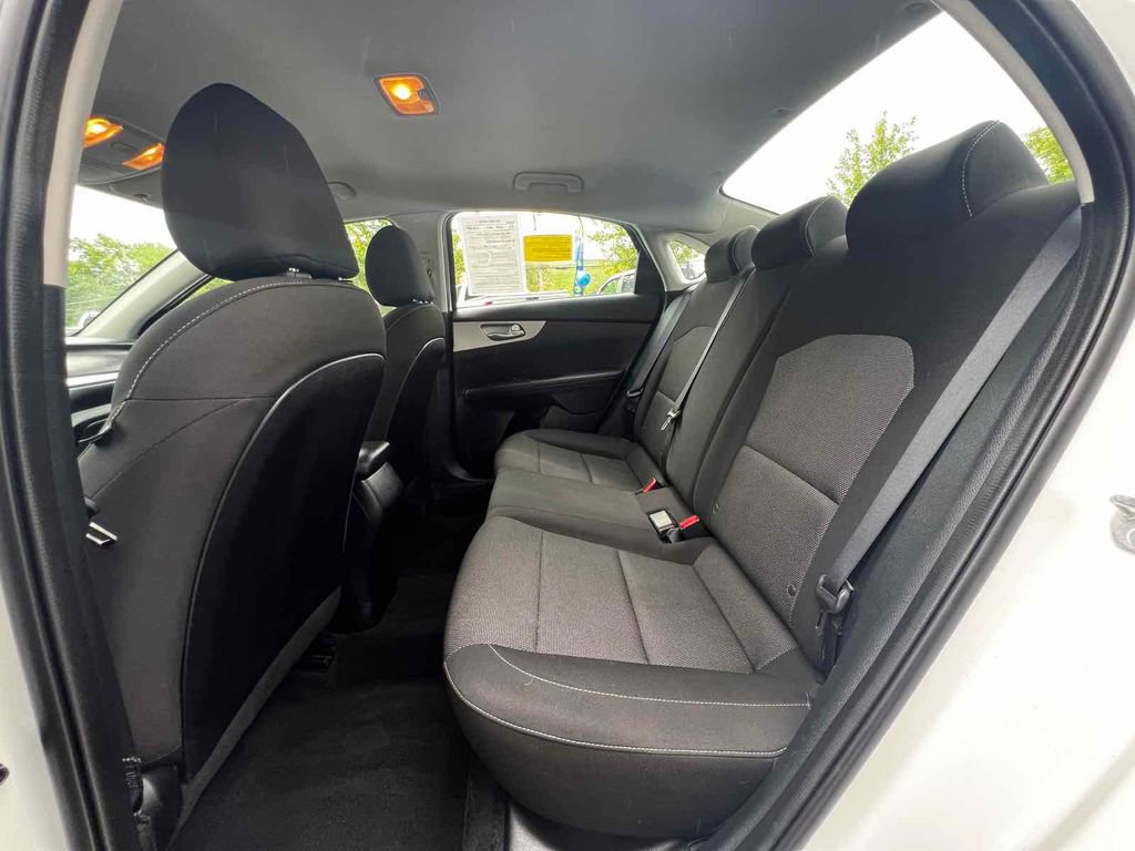Used 2023 Kia Forte LXS image 16