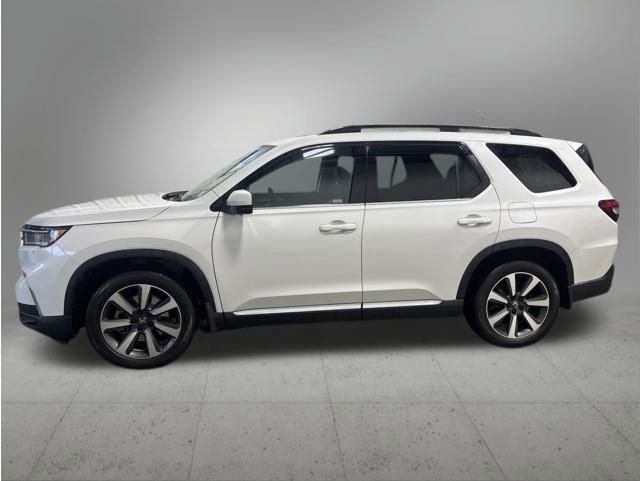 Certified 2023 Honda Pilot Elite image 3