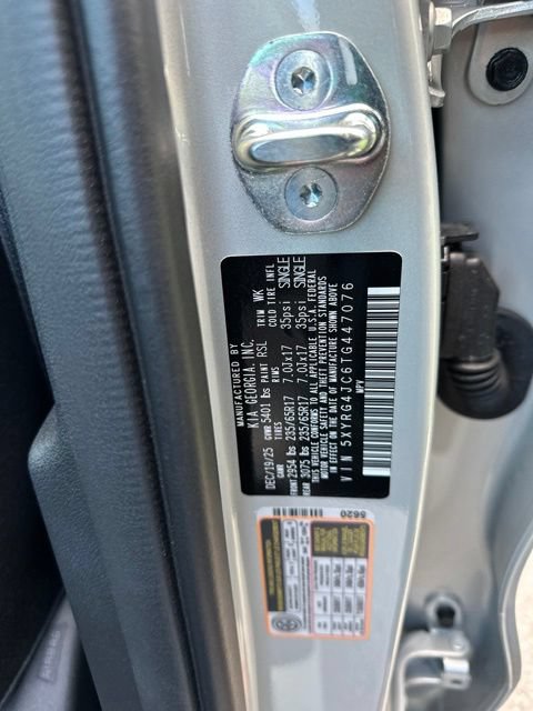 New 2026 Kia Sorento LX FWD image 31