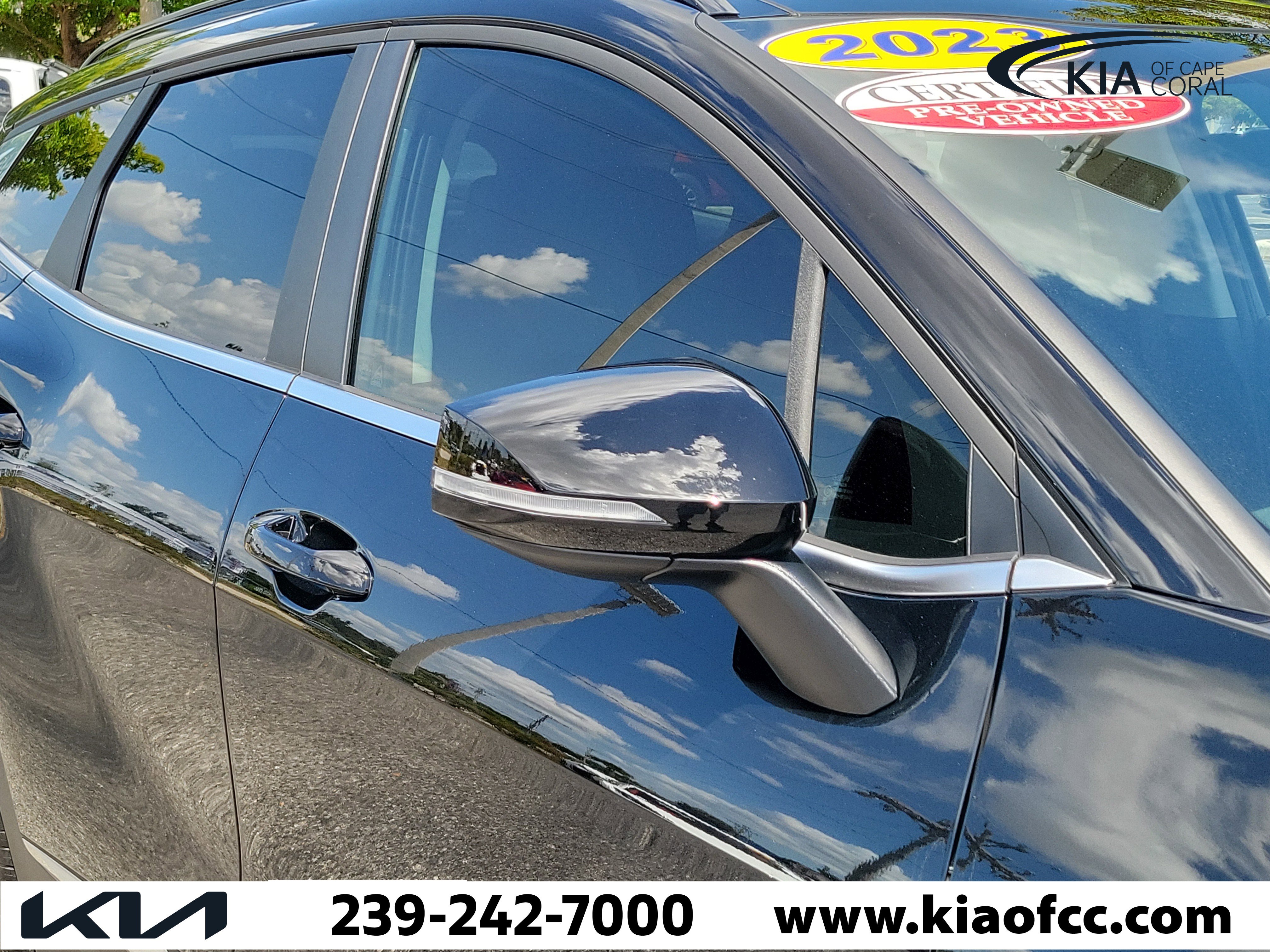 Certified 2025 Kia Sportage EX w/ Premium Package image 8